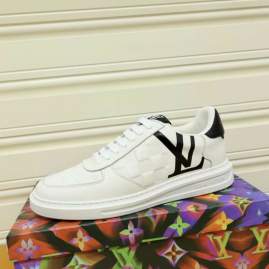 Picture of Louis Vuitton Shoes _SKULVsz38-44mnf021516909